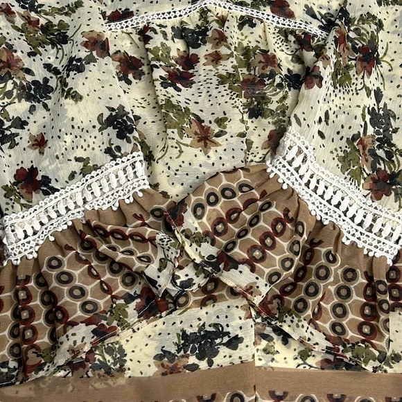 JohnPaulRichard Blouse - Picture 9 of 13